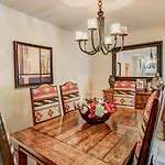 El Corazon de Santa Fe, 3 Bedrooms, Sleeps 6, Flat Panel TVs, Fireplaces