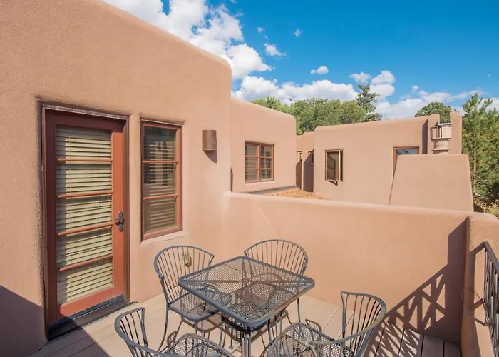 El Corazon de Santa Fe, 3 Bedrooms, Sleeps 6, Flat Panel TVs, Fireplaces